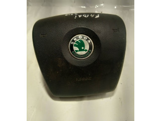 Подушка безопасности водителя 5J0880201C   Skoda Octavia Mk2 (1Z)