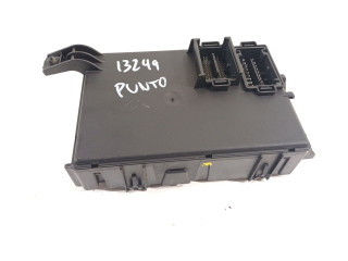 Pojistková skříňka Řídící jednotka BSM 00517817590, 28050017   Fiat Punto Evo 2006
