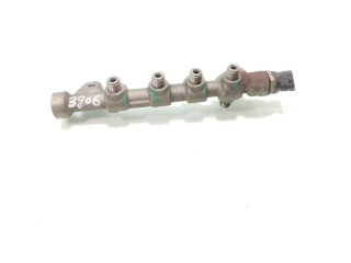 Топливная рампа 55215208, 0445214192 Alfa Romeo Giulietta для двигателя 940A4000