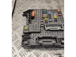 Блок предохранителей 30786646   Volvo XC90    