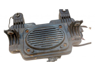 Громкоговоритель в панели