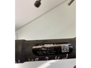 Топливная рампа 0445215023, 30777554   Volvo V70  