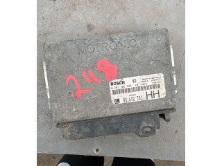 Блок управления двигателя 12654137, 12643636   Opel Astra J