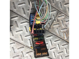 Pojistková skříňka Citroen Saxo 2000