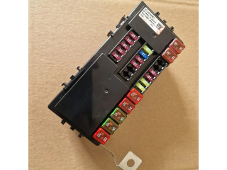 Блок предохранителей 919411J210   KIA Rio    