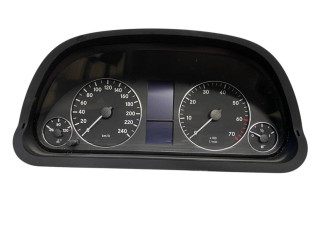 Панель приборов 1031098101   Mercedes-Benz A W169       