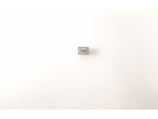 Блок предохранителей 1K0951253 Volkswagen Caddy