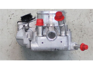 Дроссельная заслонка 351002B150   KIA Venga