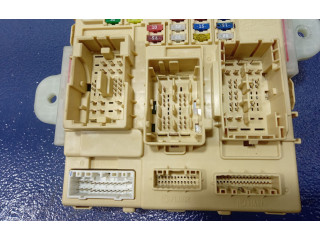 Блок предохранителей 954001U210, 954001U210 KIA Sorento