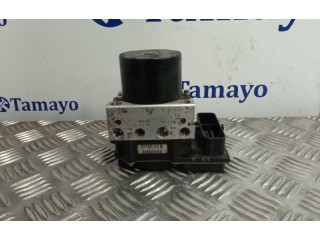 Блок АБС 6R0614117F, 6R0907379J Skoda Fabia Mk2 (5J) 2007 - 2014 года