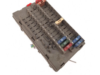   Pojistková skříňka 9568205380   Citroen Berlingo 1996