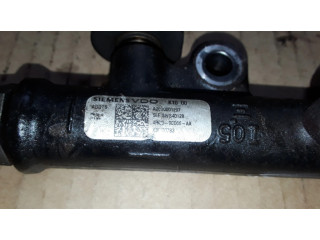 Топливная рампа 4R8Q9C066AA, 5WS40128 Jaguar S-Type 2.7