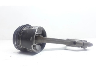  Поршень с шатуном D5244T10   Volvo V70  