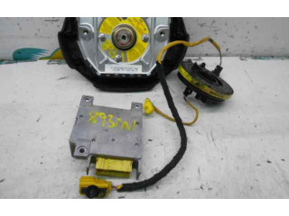 Подушка безопасности водителя    Ford Escort