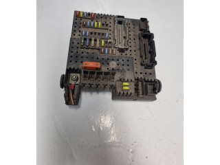 Блок предохранителей 8676391, 12217799   Volvo XC90    