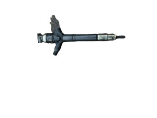 Vstřikovač 236700R030 Toyota Auris 150 1AD-FTV