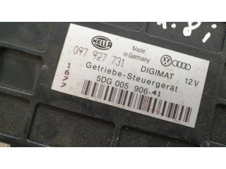 Блок управления двигателя 5DG005906, 097927731   Audi 100 S4 C4
