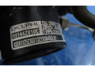 Топливная рампа    Renault Clio II   для двигателя ---