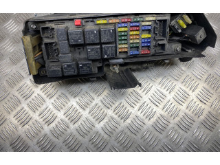 Блок предохранителей  9494210   Volvo S80    