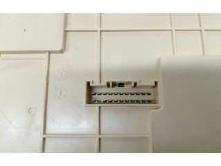 Блок предохранителей 91950A2021, 91950A2021   KIA Ceed    