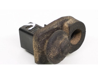 Передний датчик открытия / закрытия двери (крыло)