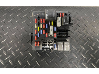 Блок предохранителей  1577099201   Chevrolet Tahoe    
