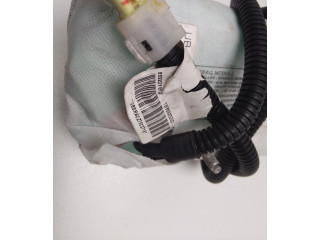 Подушка безопасности в сиденье 889201W000   KIA Rio