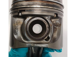 Píst 640942 Mercedes-Benz A W169