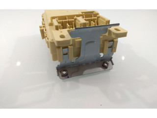 Блок предохранителей 91955H8570 KIA Stonic