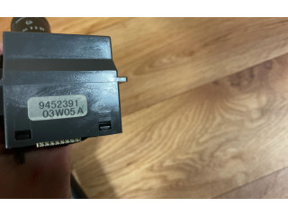 Ручка стеклоочистителей 9452391   Volvo V70