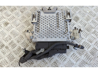 Блок управления двигателем ECU