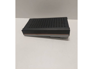 Блок предохранителей 8645541, 9452553   Volvo S80    