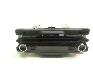 Радио/ проигрыватель CD/DVD / навигация    0156096877   Alfa Romeo Giulietta