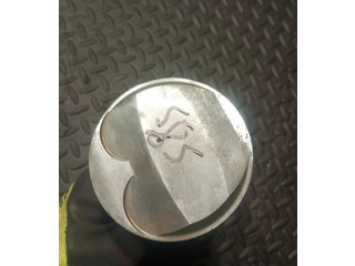 Píst 7838623 BMW M5 S85 B50AA