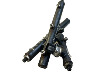 Топливная рампа 4R8Q9D280AC, Y2Y00715 Jaguar S-Type 2.7