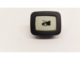 Выключатель открытия задней двери