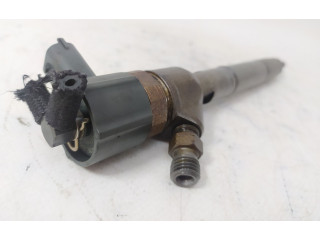 Форсунка 338002A400    Hyundai Getz  D4FA 