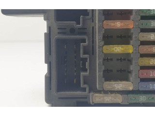 Блок предохранителей 8678449   Volvo XC90    