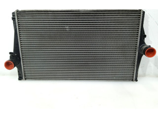 Интеркулер  31274553, 8627375   Volvo XC90 