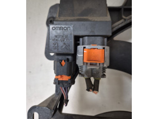 Вентилятор радиатора     9801666680    Peugeot 2008 I 