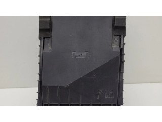 Блок предохранителей 1K0937125D, 1K0937118 Skoda Superb B6 (3T)