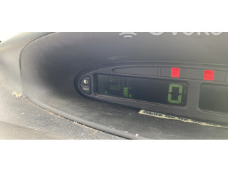 Панель приборов 00006105G4   Citroen Xsara Picasso       