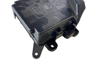 Pojistková skříňka 84180486 Chevrolet Camaro 2020