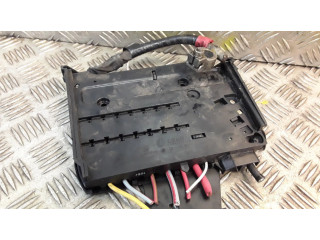 Блок предохранителей  1802319041   Ford Focus    