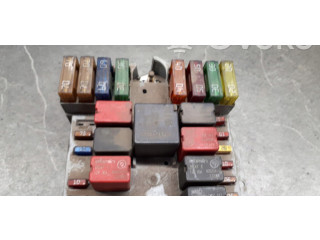 Блок предохранителей 51739427 Fiat Idea