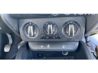 Блок управления климат-контролем 8X0820045A   Audi A1