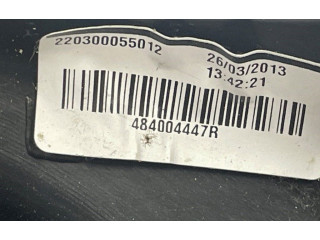 Руль Renault Clio II  2001 - 2005 года 220300055012, 484004447R      