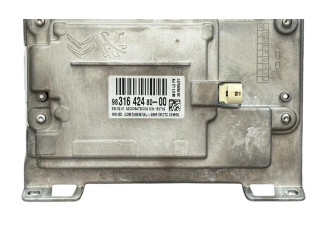 Дисплей    9831642480   Peugeot 2008 II