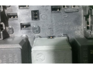 Блок предохранителей A2469067100   Mercedes-Benz A W176    