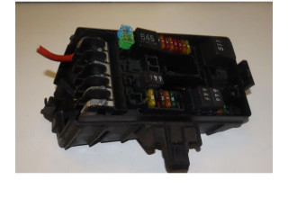 Блок предохранителей 5Q0937125B Skoda Octavia Mk3 (5E)